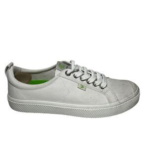Men’s cariuma sneakers white 8.5